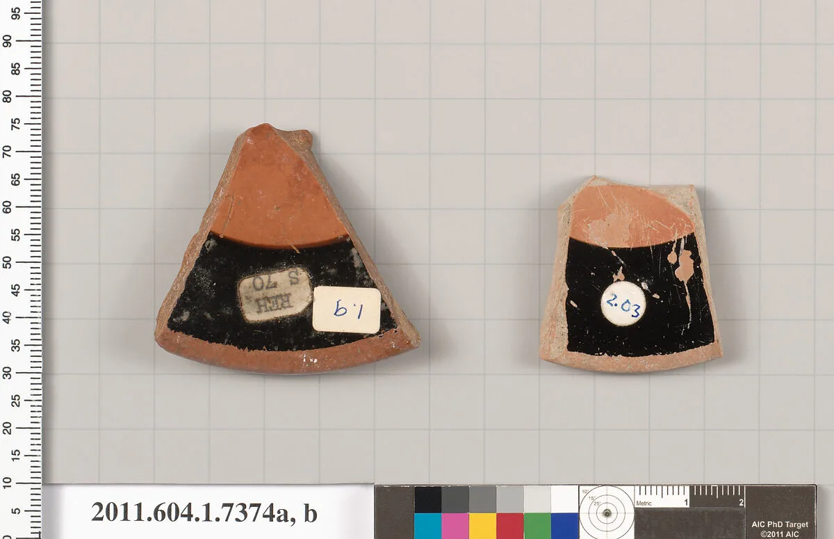 Terracotta fragments of kylikes (drinking cups) — Unknown