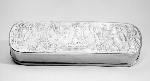 Tobacco box