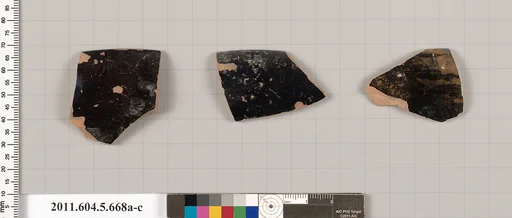 Terracotta rim fragments of kylikes (drinking cups)