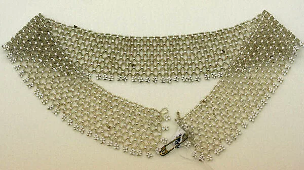 Collar — Unknown