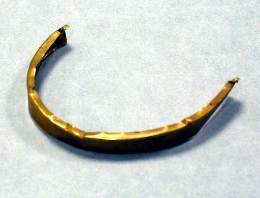 Hammered Gold Half Band