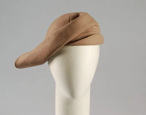 Cloche — Sally Victor