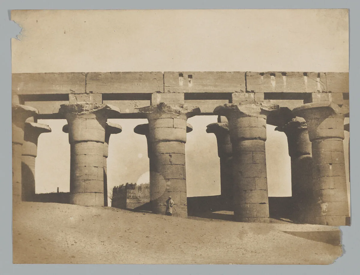 Louqsor, grande colonnade du palais — Maxime Du Camp