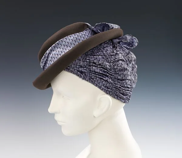 Hat — Elsa Schiaparelli