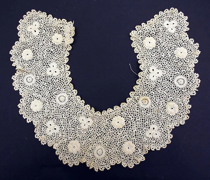 Collar — Unknown