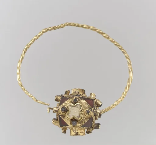 One of a Pair of Gold Earrings with Garnets