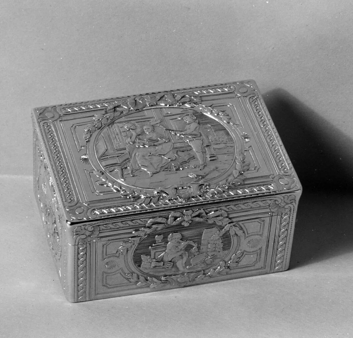 Snuffbox — Paul Robert