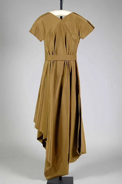 Evening dress — Madame Grès (Germaine Émilie Krebs)