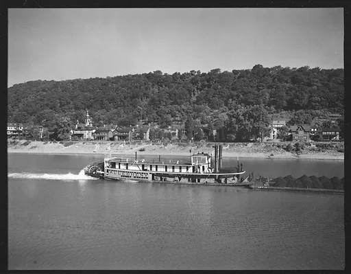 [Sternwheeler Allegheny on River, Pittsburgh, Pennsylvania?]