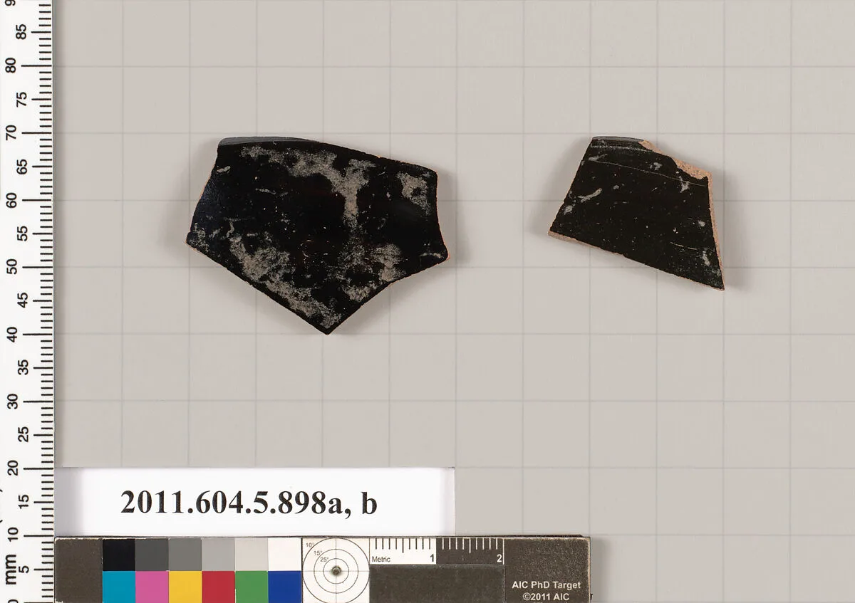 Terracotta fragments of kylikes (drinking cups) — Unknown