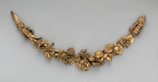 Garland (part of a set)