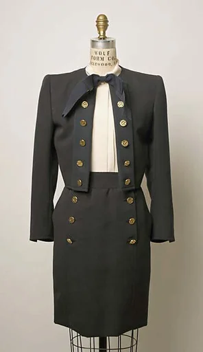 Suit