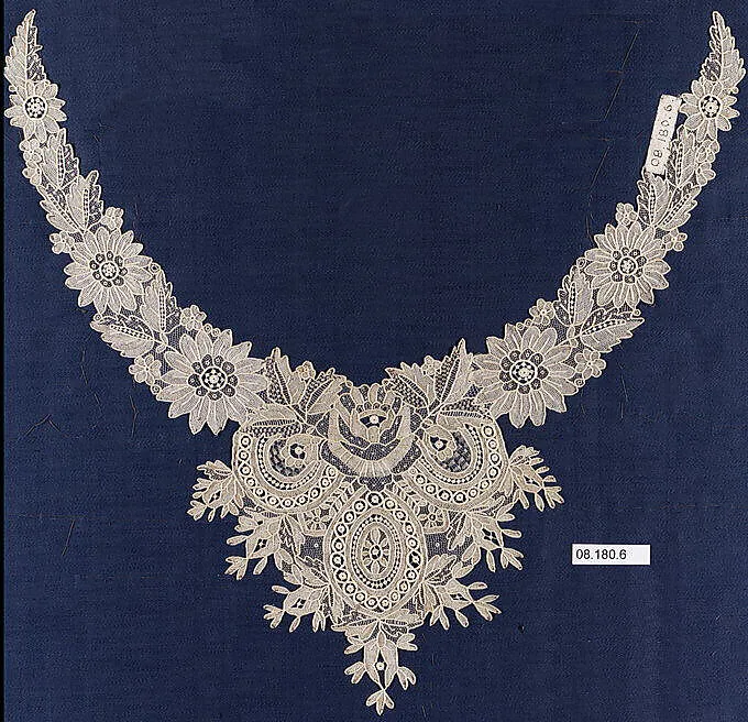 Neckpiece — Unknown