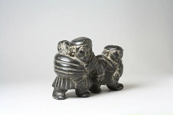 Walking Woman and Two Children — Sila