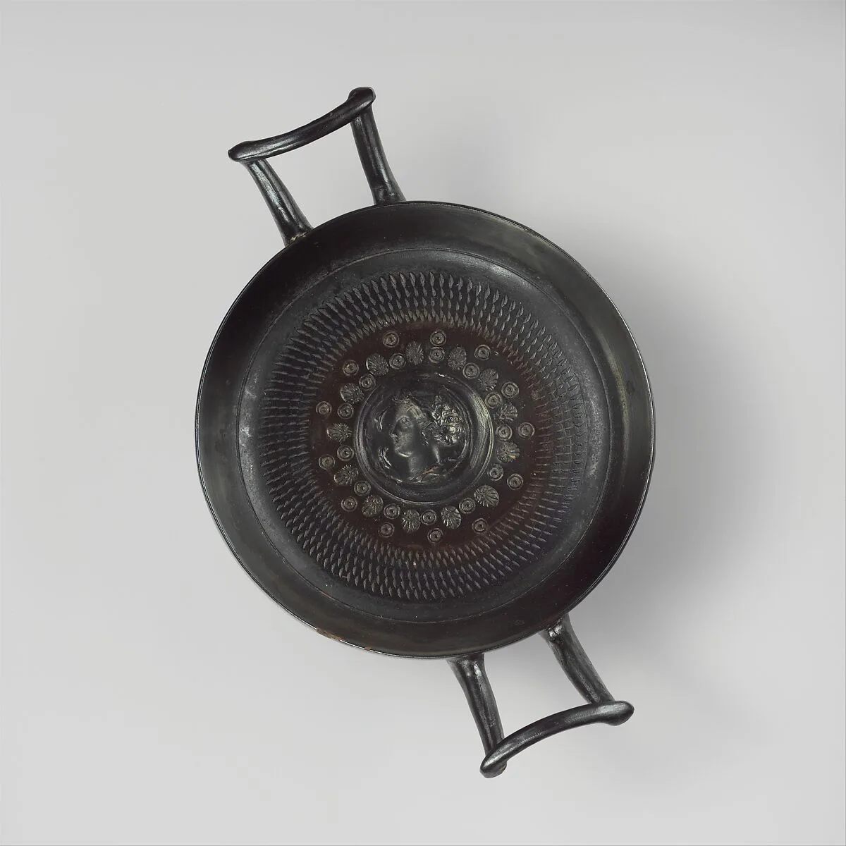 Terracotta stemless kylix (drinking cup) — Unknown