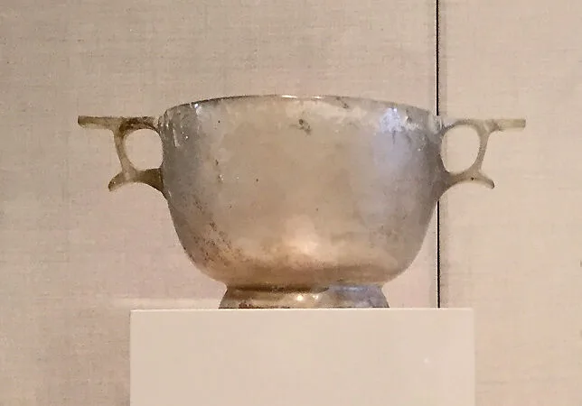 Glass skyphos (drinking cup) — Unknown