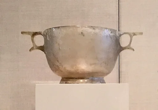 Glass skyphos (drinking cup)