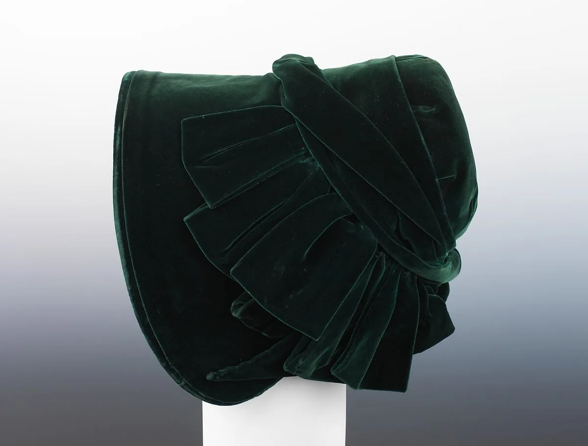 Evening bonnet — Unknown