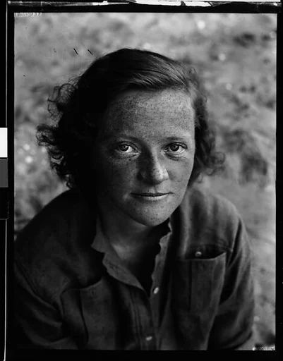 [Olivia Saunders Agee, Old Field, Long Island, New York]