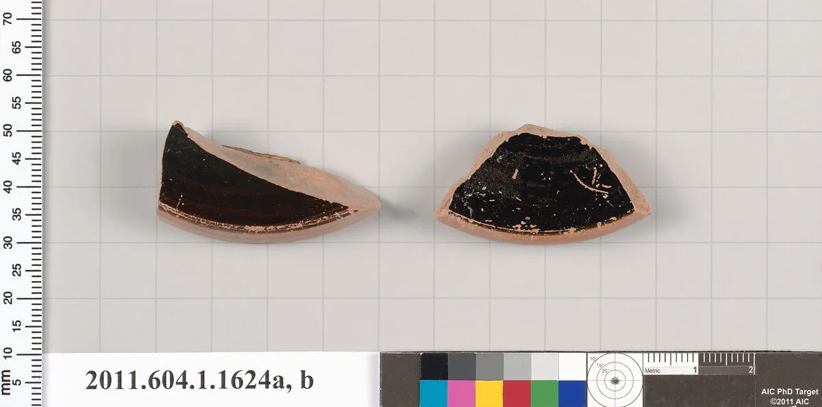 Terracotta fragments of kylikes (drinking cups) — Unknown