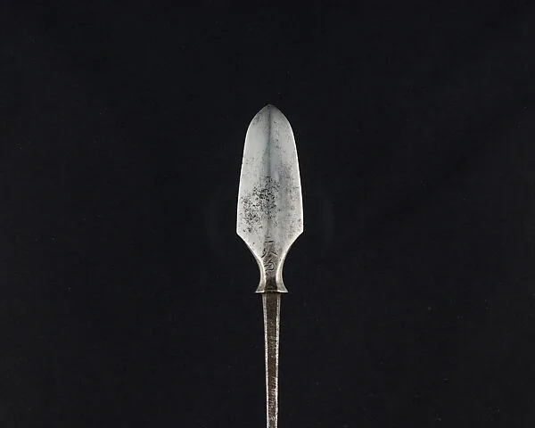 Arrowhead (<i>Yanone</i>) — Unknown