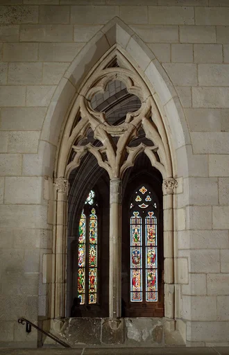 Double-Lancet Window