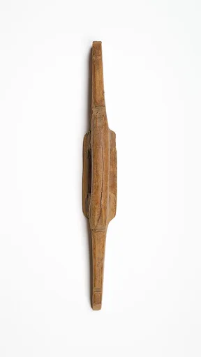 Shield handle