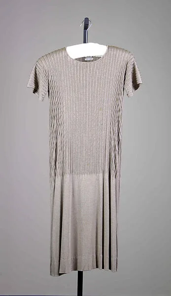 Dress — Geoffrey Beene