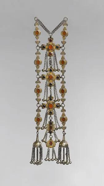Dorsal Plait Ornament — Unknown