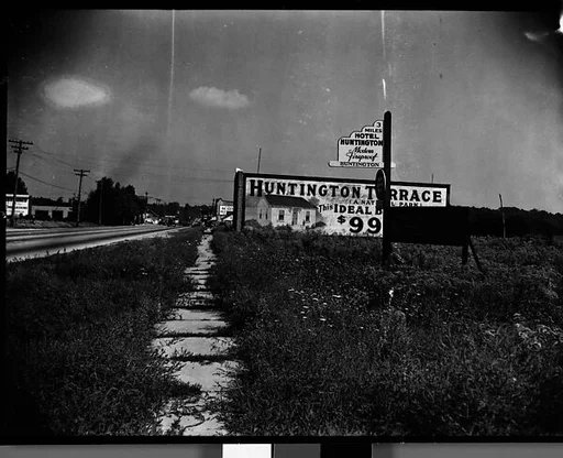 [Roadside Billboard Advertising Hungtington Terrace Bungalows, Possibly Florida]