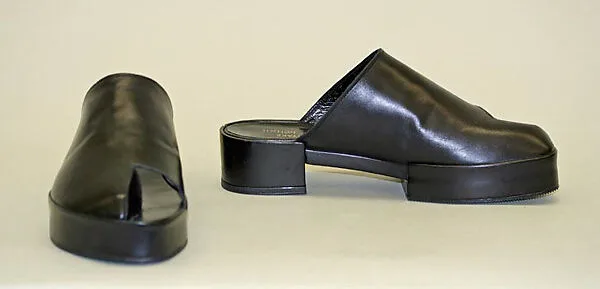 Mules — Issey Miyake|Miyake Design Studio