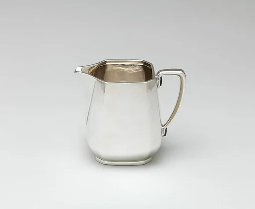 Cream jug