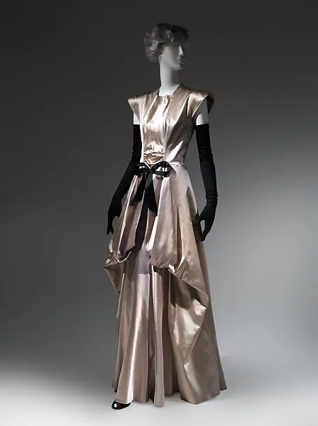 Evening dress — Charles James