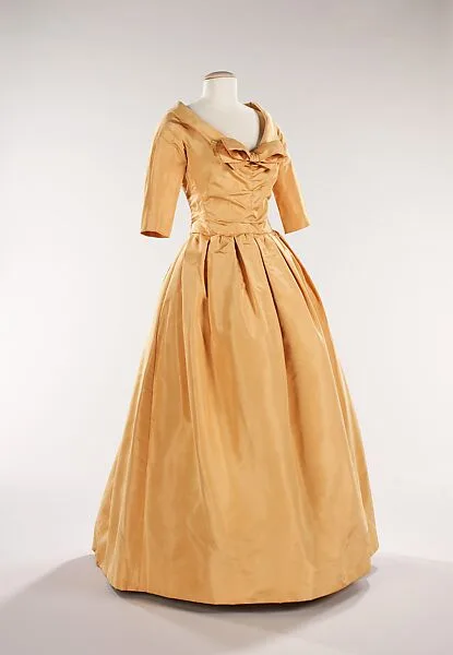 Evening dress — Christian Dior|House of Dior