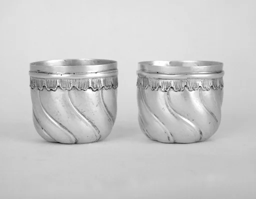 Double cup