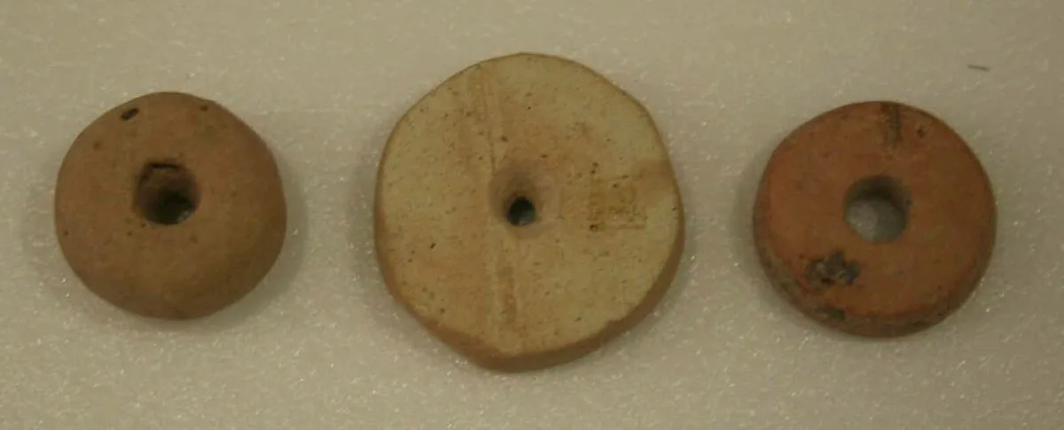 Beads — Unknown