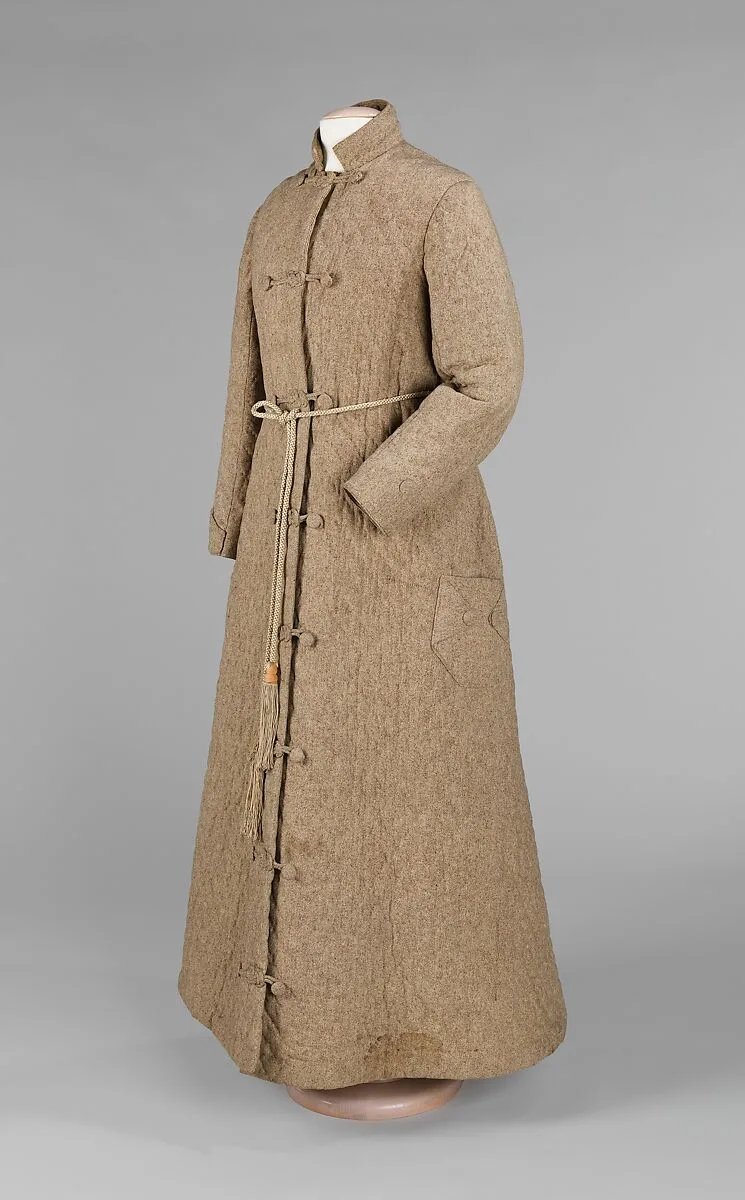 Dressing gown — Unknown