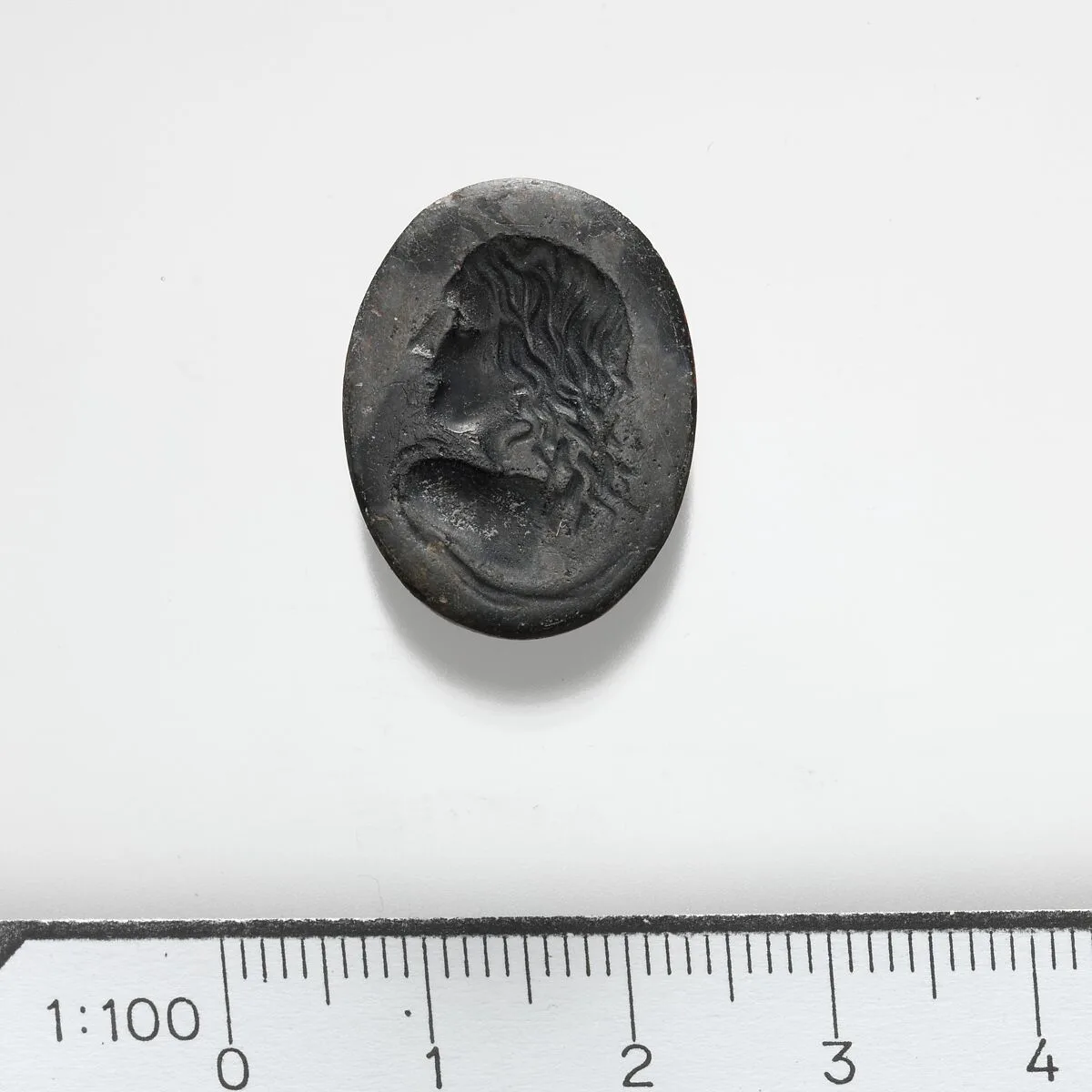 Glass ring stone — Unknown