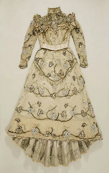 Evening dress — Jacques Doucet