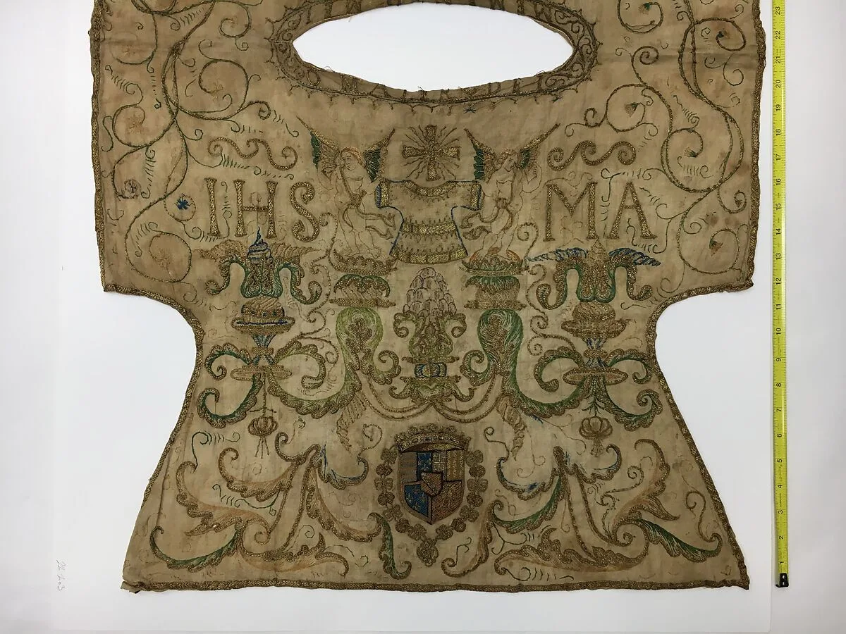 Statue robe — Unknown