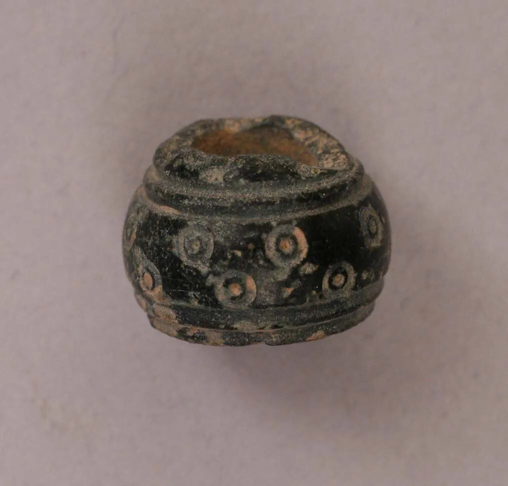 Button or Bead — Unknown