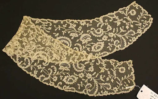 Collar