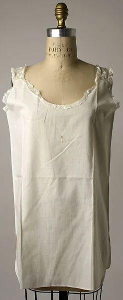 Chemise — Unknown