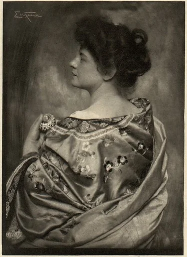 Baroness von P. --- Kimono