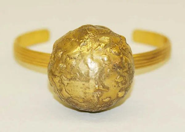 Bracelet — Madame Grès (Germaine Émilie Krebs)