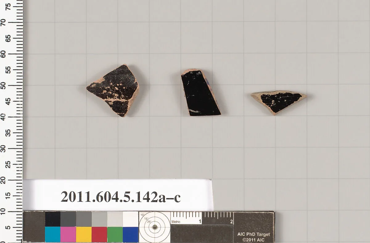 Terracotta fragments of kylikes (drinking cups) — Unknown