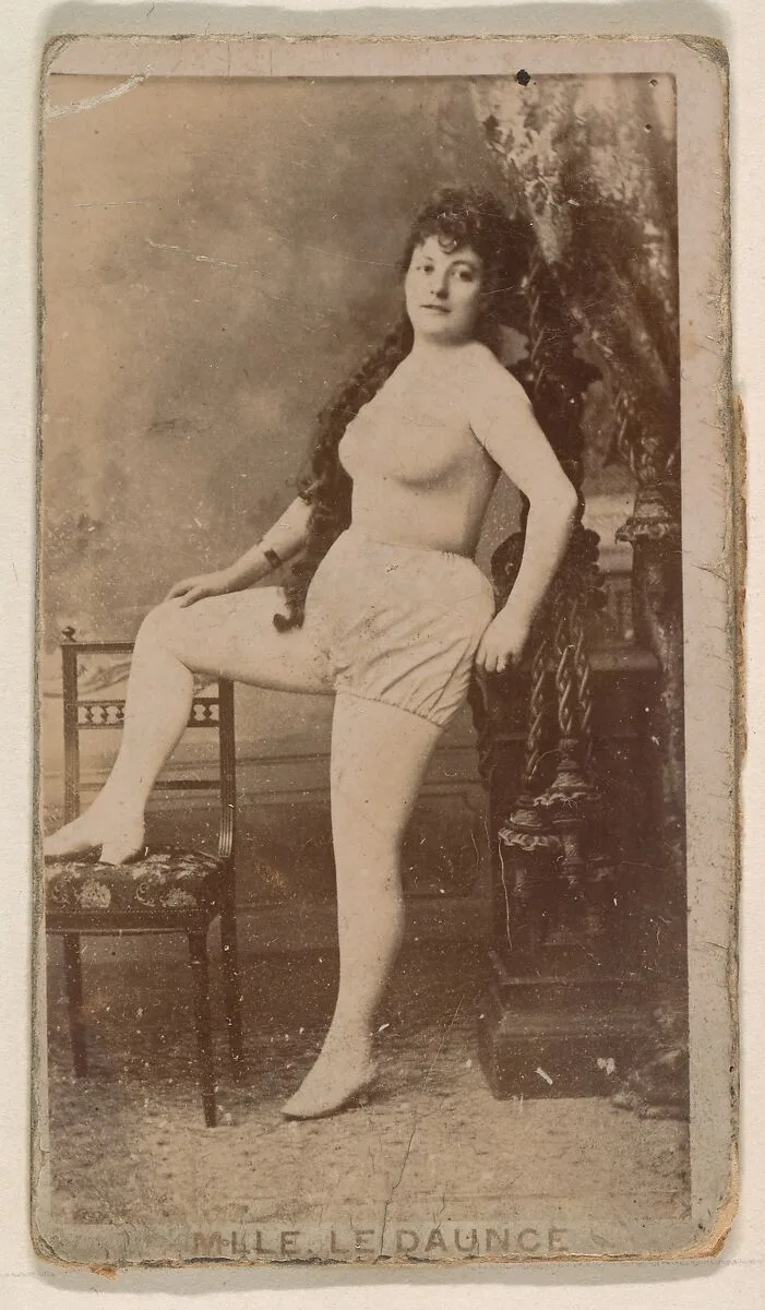 Mlle. Le Daunce, from the Actresses series (N245) issued by Kinney Brothers to promote Sweet Caporal Cigarettes — Kinney Brothers Tobacco Company