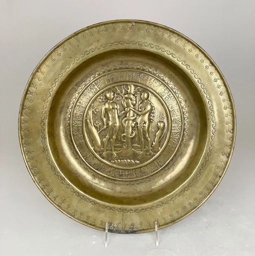 Plate