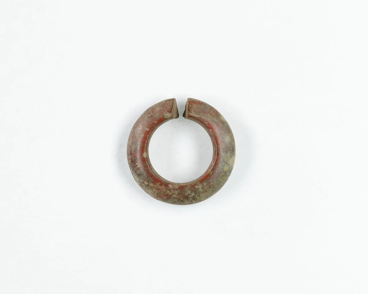 Penannular Earring — Unknown