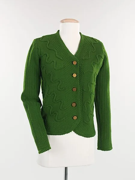 Sweater — Elsa Schiaparelli